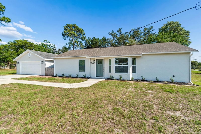 9506 Andy Dr, Hudson, FL 34669