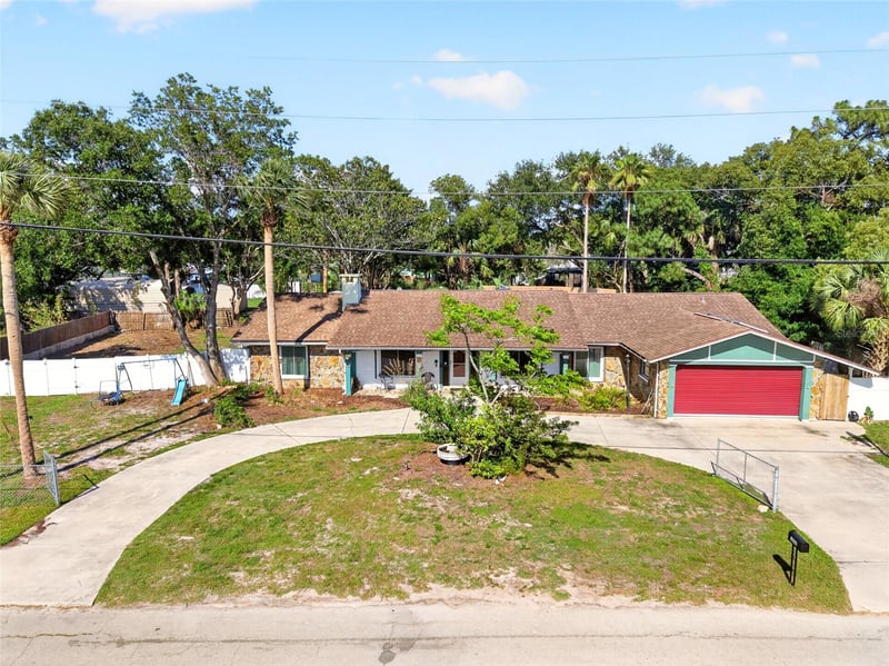 16206 Sea Pines Dr, Hudson, FL 34667