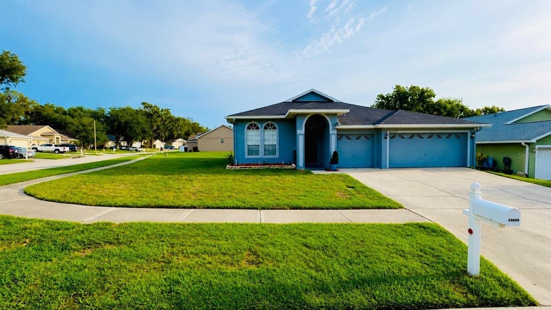 35609 Welby Ct, Zephyrhills, FL 33541