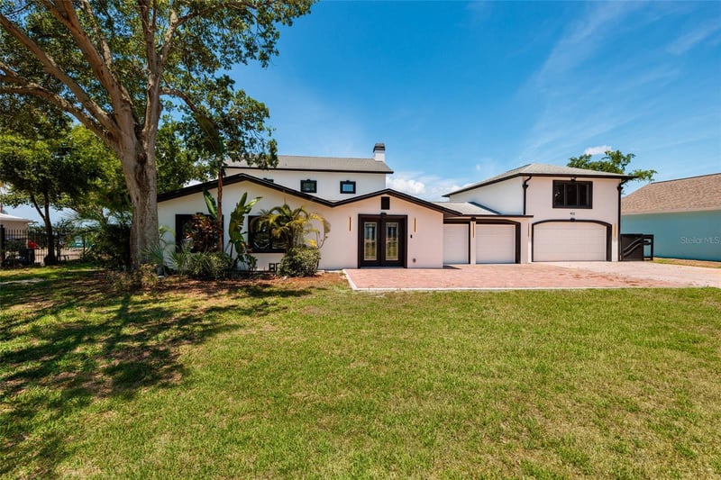 412 Shore Dr, Oldsmar, FL 34677
