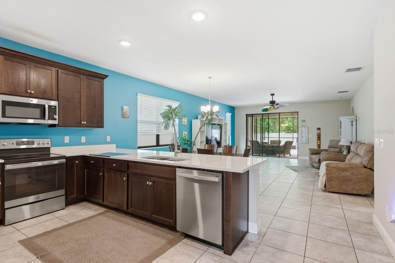 11632 Weaver Hollow Rd, New Port Richey, FL 34654