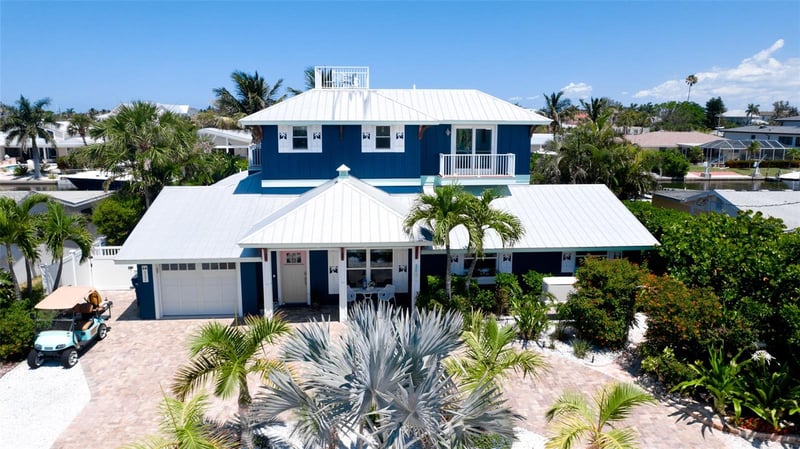 522 68th St, Holmes Beach, FL 34217