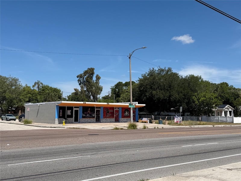 1139 Dr Martin Luther King Jr St, St Petersburg, FL 33705