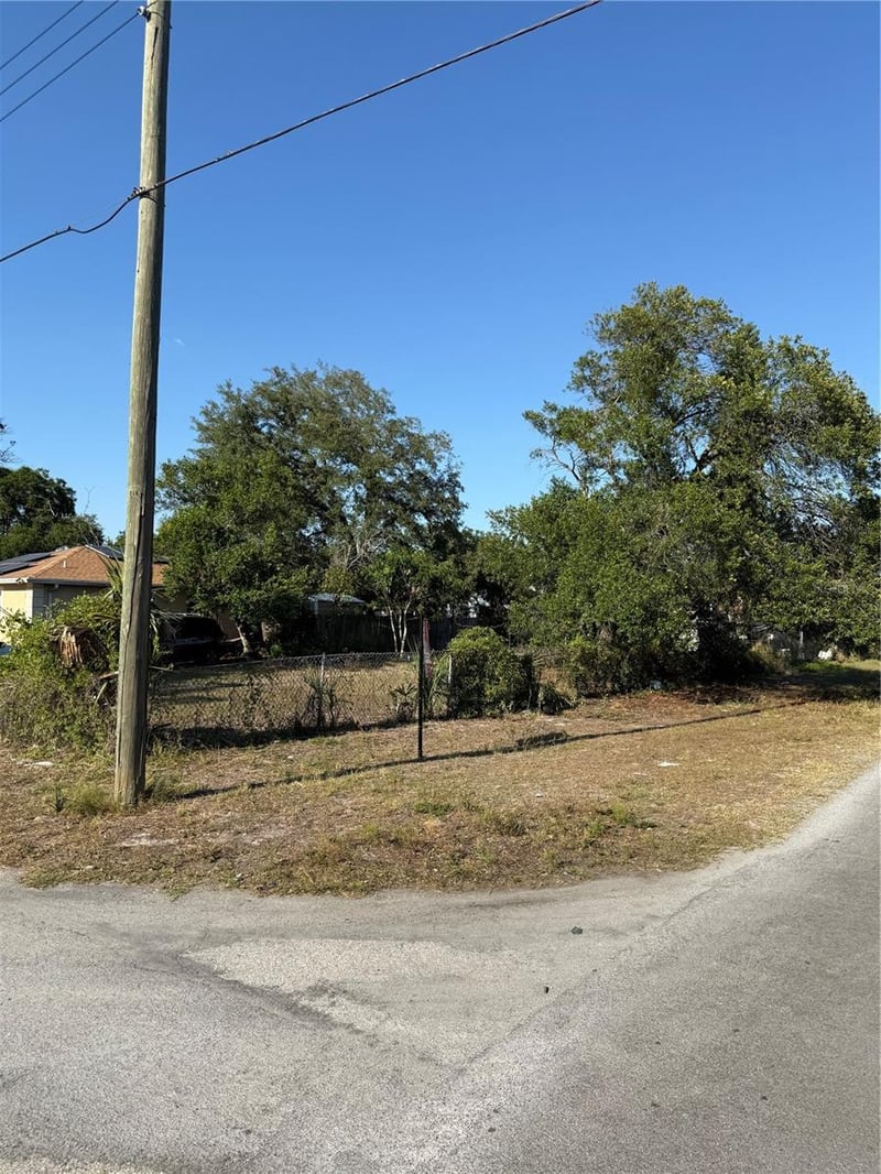 3601 Garrison St, Tampa, FL 33619