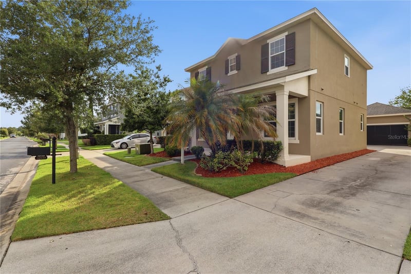 32659 Harmony Oaks Dr, Wesley Chapel, FL 33545