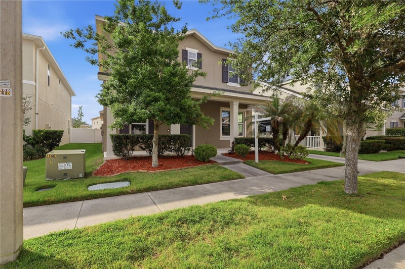 32659 Harmony Oaks Dr, Wesley Chapel, FL 33545