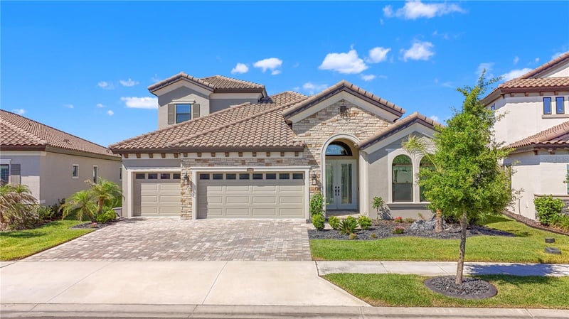 11008 Rustic Timber Loop, San Antonio, FL 33576