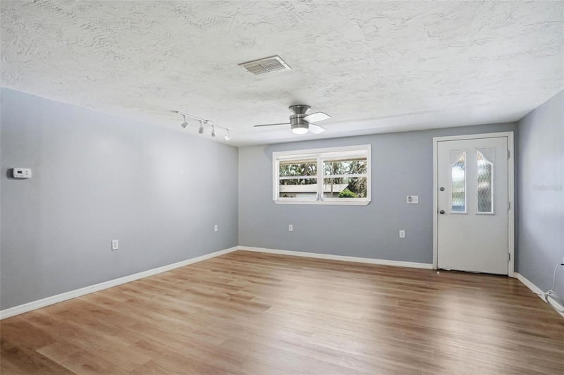 8317 Liman Dr, New Port Richey, FL 34653