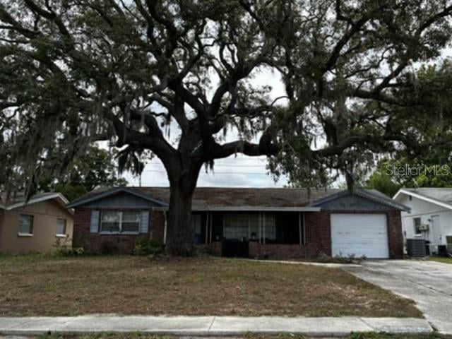 10914 Queens Rd, Port Richey, FL 34668
