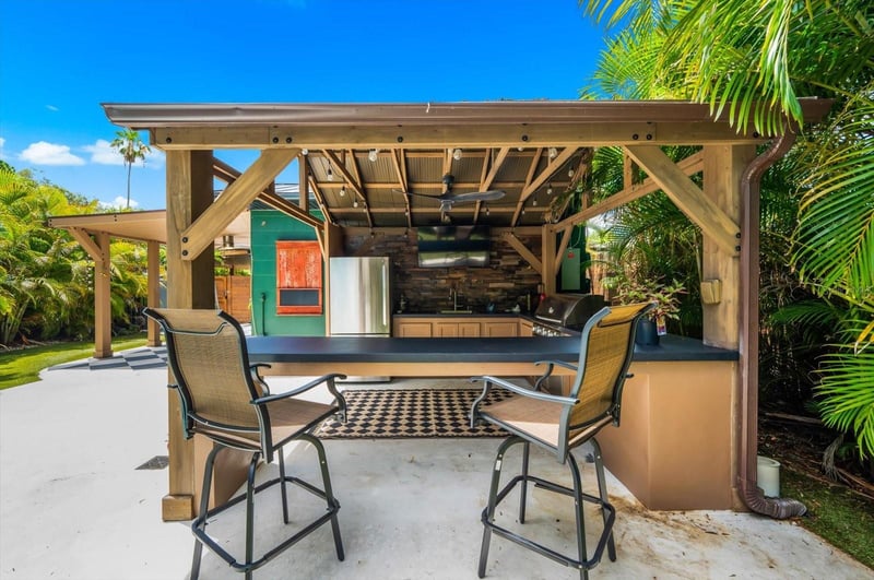 1144 Charles St, Clearwater, FL 33755