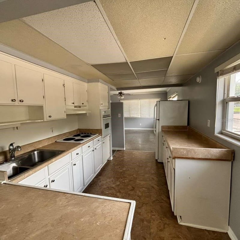 4300 72nd Ave, Pinellas Park, FL 33781