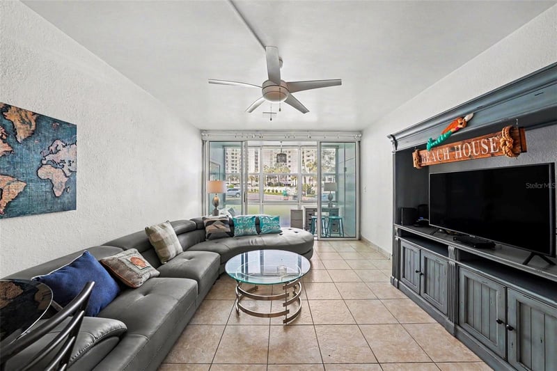 7050 Sunset Way #11, St Pete Beach, FL 33706