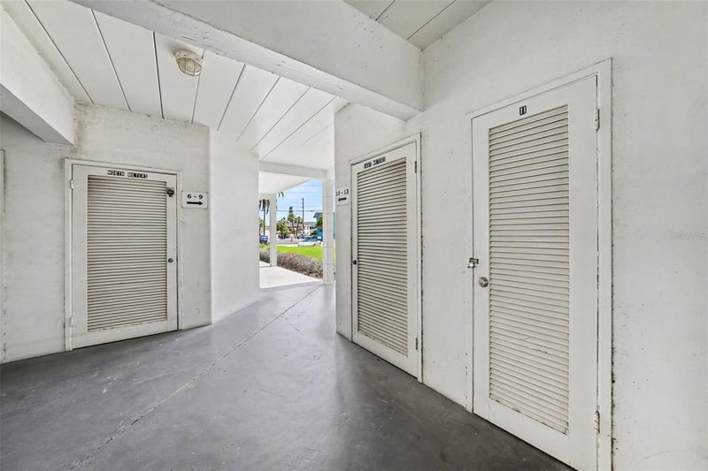 7050 Sunset Way #11, St Pete Beach, FL 33706