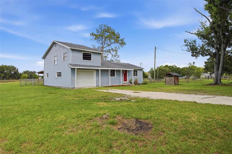 4710 Coronet Rd, Plant City, FL 33566