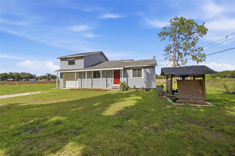 4710 Coronet Rd, Plant City, FL 33566