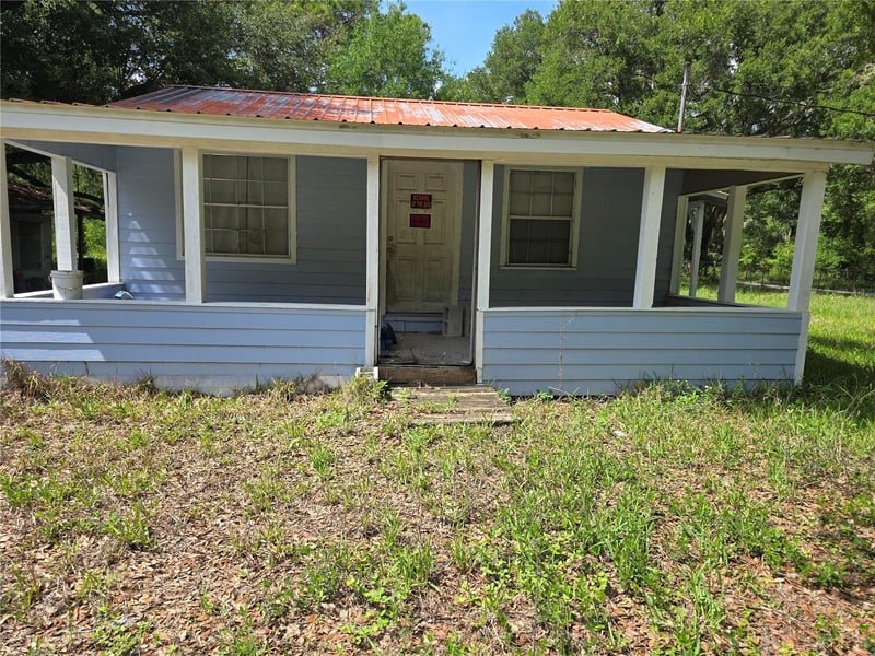 1007 Hawthorn St, Zephyrhills, FL 33540
