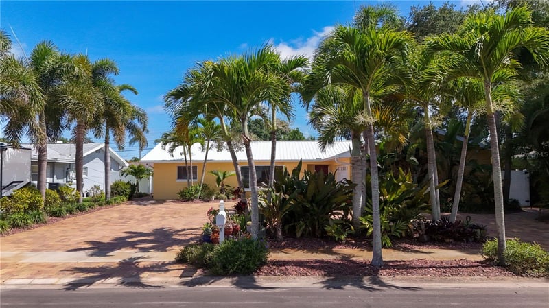 13254 87th Pl, Seminole, FL 33776