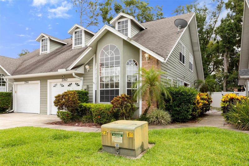 2740 Hamble Village Ln, Palm Harbor, FL 34684