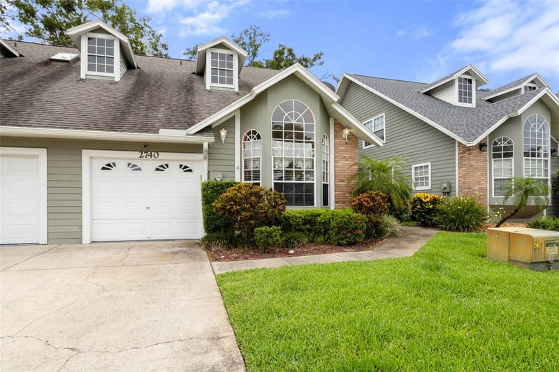 2740 Hamble Village Ln, Palm Harbor, FL 34684
