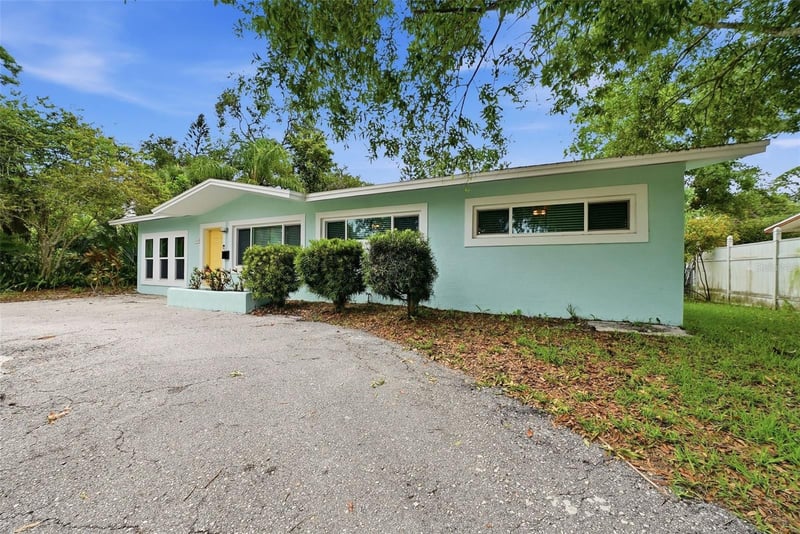 2489 58th St, St Petersburg, FL 33710