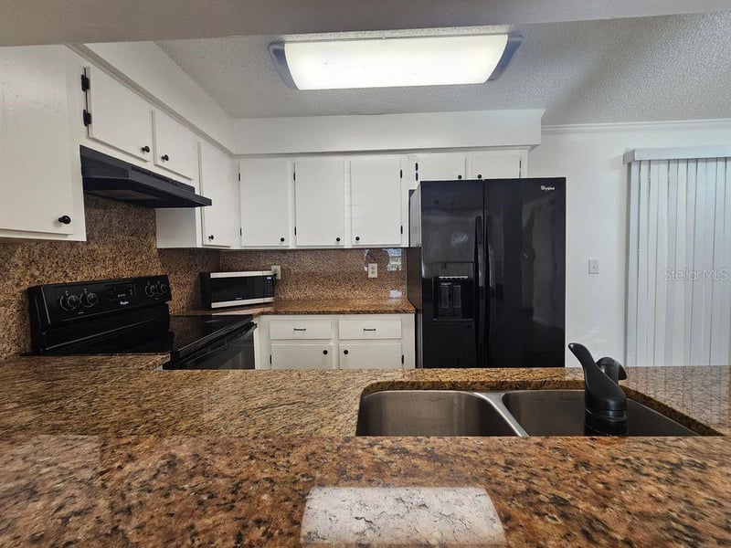601 Bainbridge Dr, Brandon, FL 33511