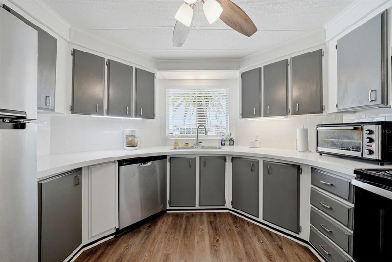 7323 Grand Pine Dr, Hudson, FL 34667