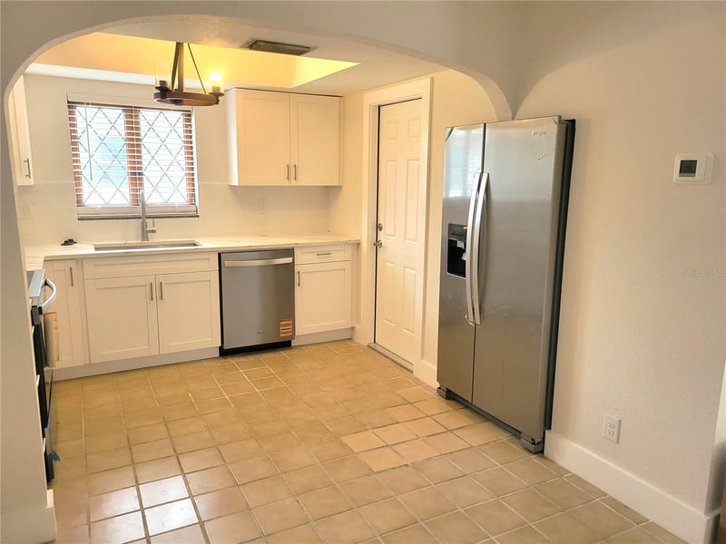 1835 Maryland Ave, St Petersburg, FL 33703