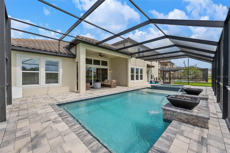 33164 Kateland Dr, Wesley Chapel, FL 33545