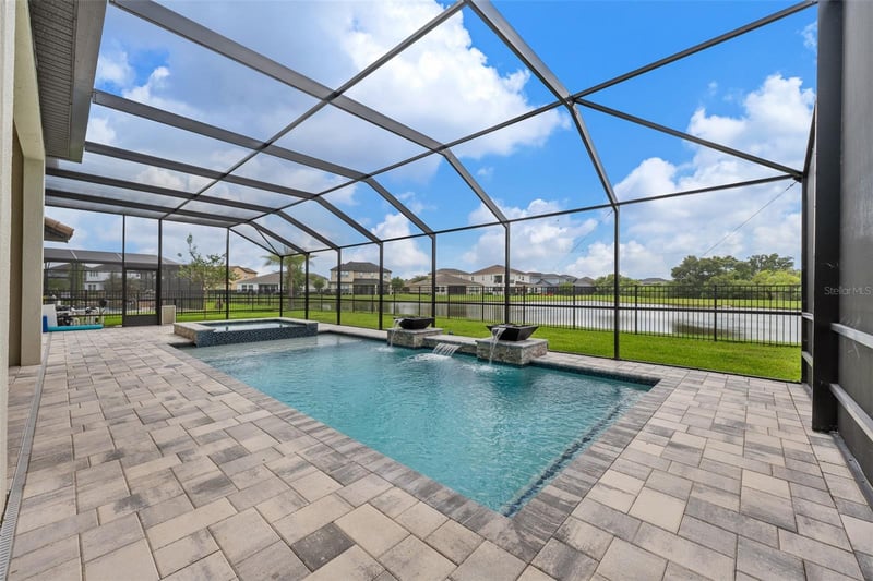 33164 Kateland Dr, Wesley Chapel, FL 33545