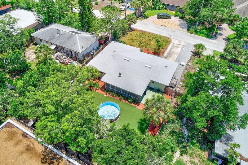 14079 Victoria Rd, Largo, FL 33774