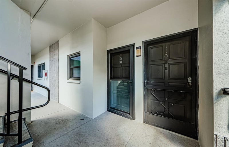 2650 Countryside Blvd #F110, Clearwater, FL 33761