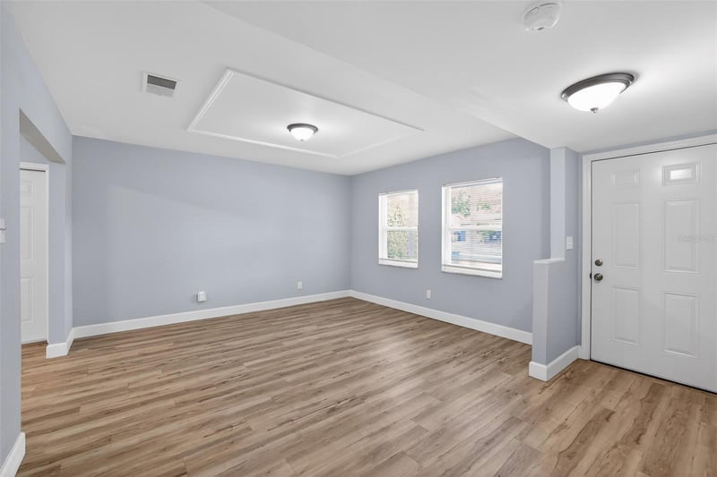 1904 115th Ave, Tampa, FL 33612