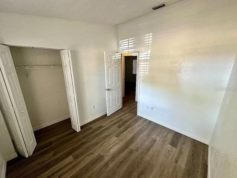 8603 29th St, Tampa, FL 33604
