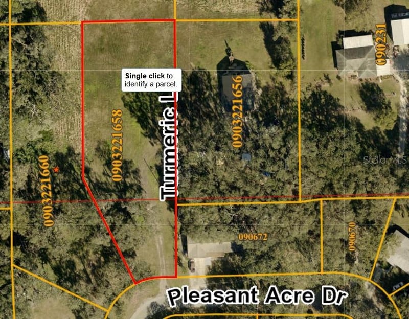 Pleasant Acre Dr, Plant City, FL 33566