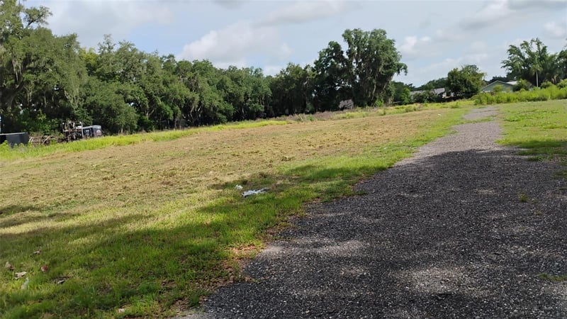 Pleasant Acre Dr, Plant City, FL 33566