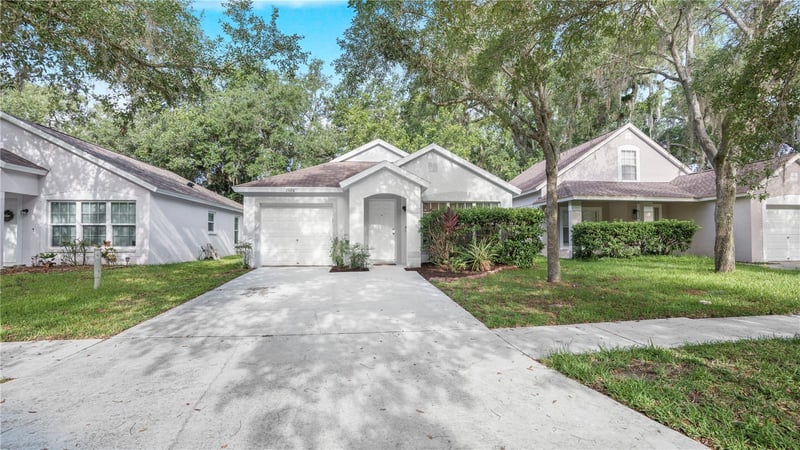 15120 Deer Meadow Dr, Lutz, FL 33559