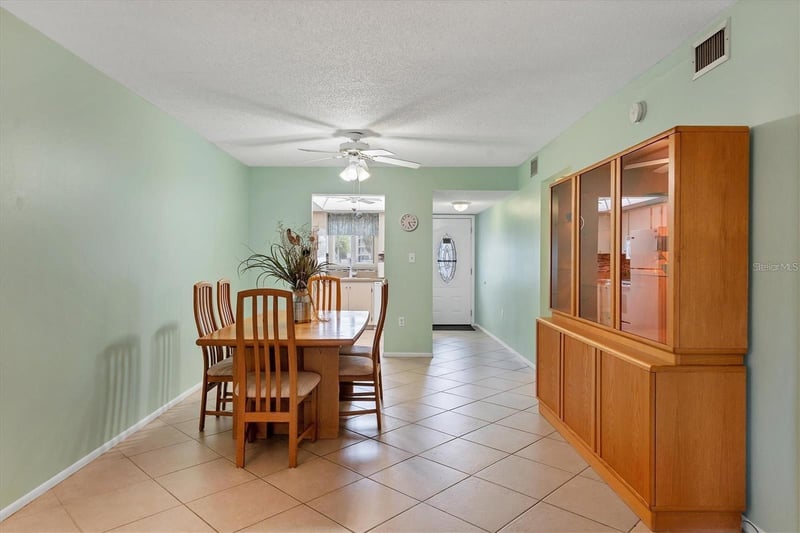 3532 Lake Bayshore Dr #K117, Bradenton, FL 34205