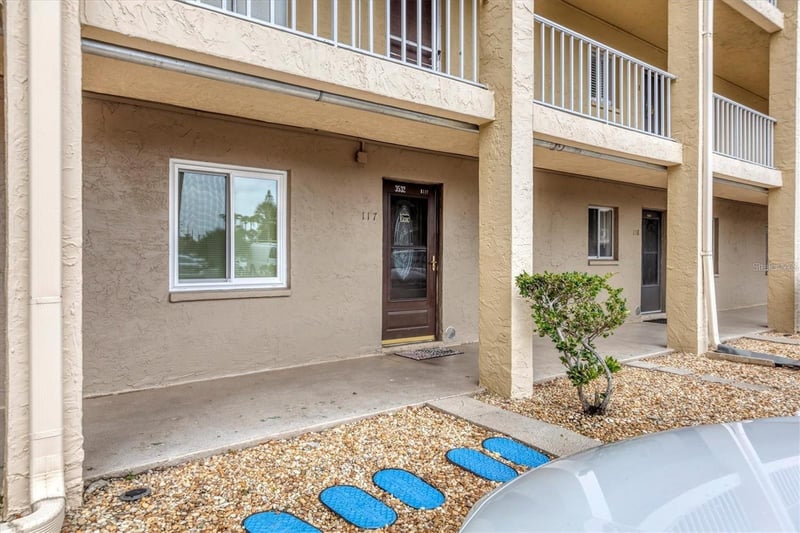 3532 Lake Bayshore Dr #K117, Bradenton, FL 34205