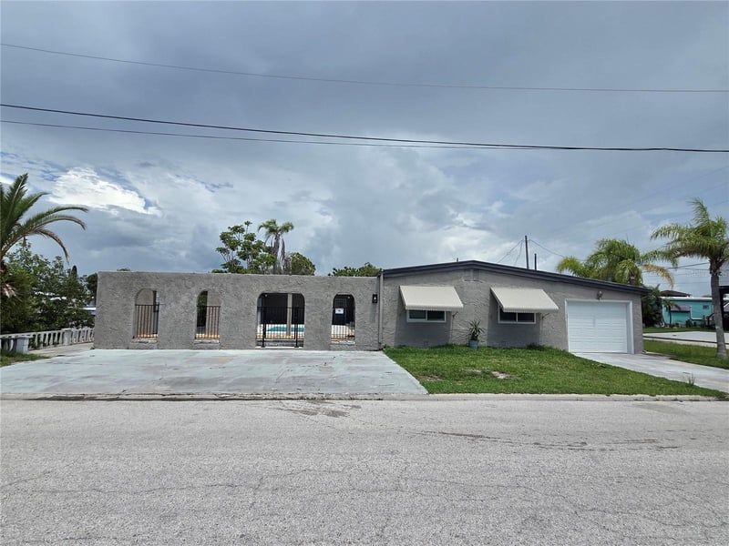 13006 Port Ct, Hudson, FL 34667