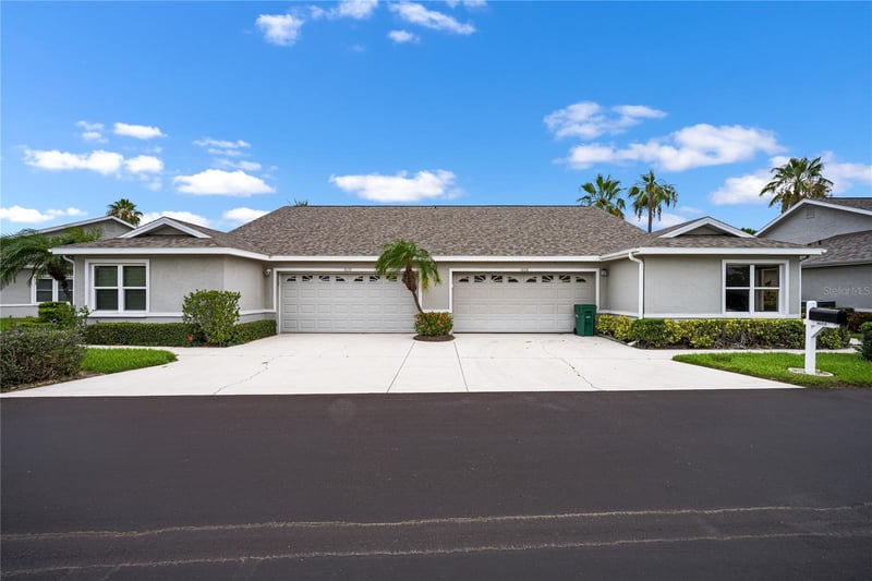 1608 Fairway Oaks Dr, Palmetto, FL 34221