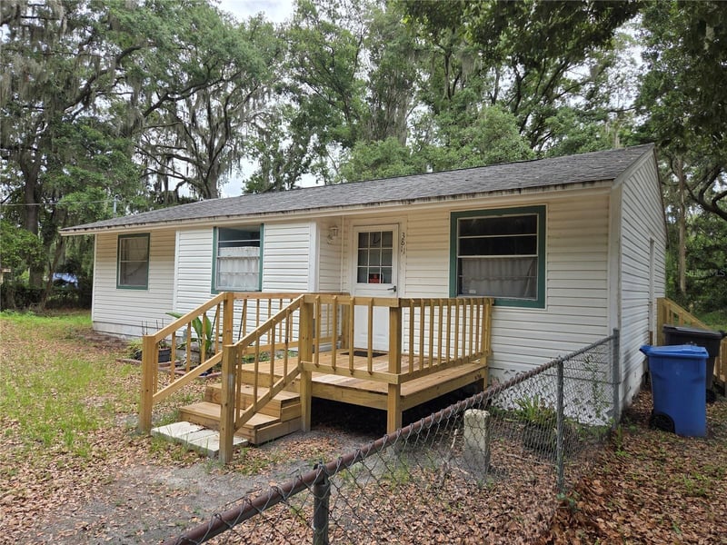 3811 Kirkland Rd, Plant City, FL 33566