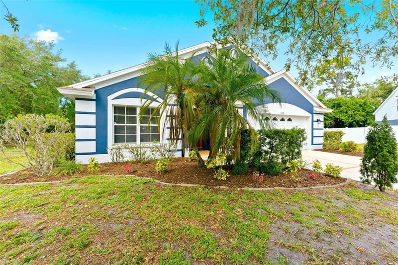 , Bradenton, FL 34203