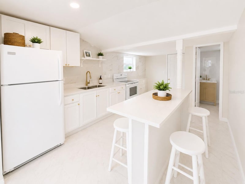 802 Jurgens St, Clearwater, FL 33755