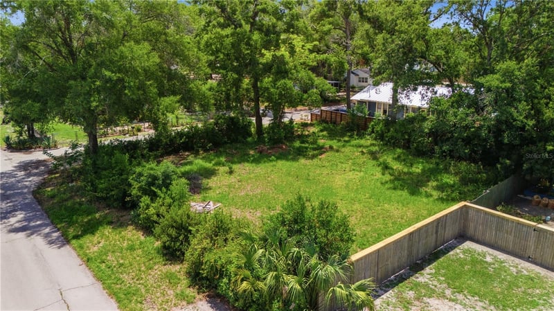6612 9th St, Tampa, FL 33604