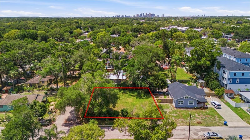 6612 9th St, Tampa, FL 33604