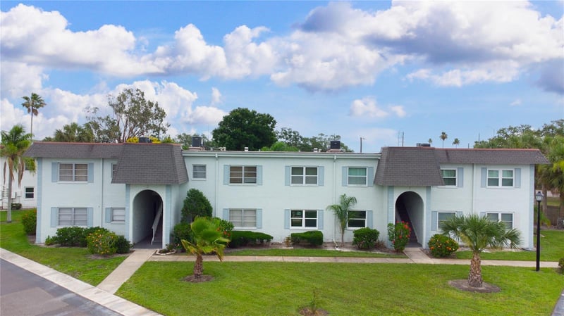 389 Mcmullen Booth Rd #12, Clearwater, FL 33759