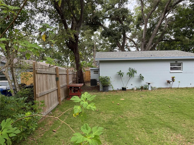 613 1st Ave, Largo, FL 33770