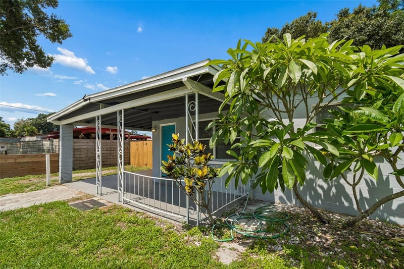 11136 104th St, Largo, FL 33773