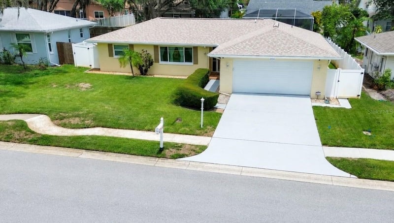 3300 Sand Key Dr, Palm Harbor, FL 34684