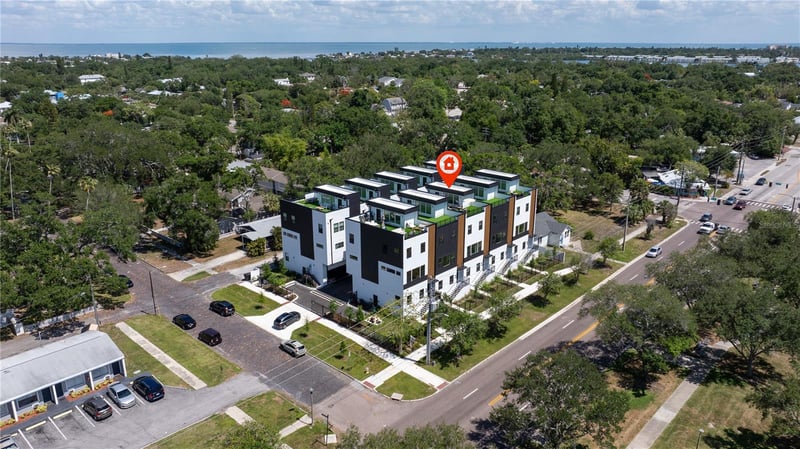 2104 4th St #3, St Petersburg, FL 33705